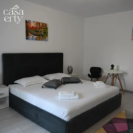 Gazde/Camere de închiriat Casa Erty Eforie Nord