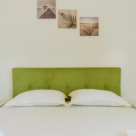Casa Erty Gazde/Camere de închiriat