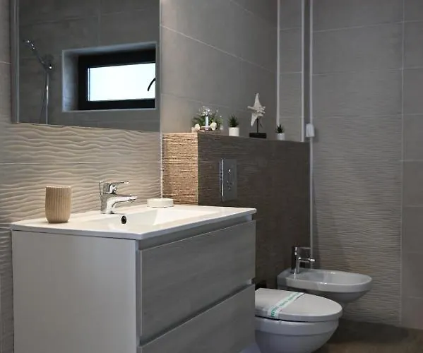 Casa Erty Quarto em Acomodações Particulares Eforie Nord