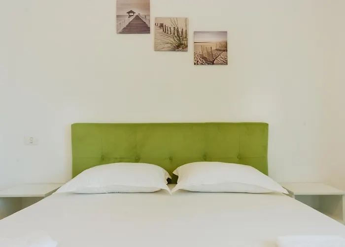 Casa Erty Quarto em Acomodações Particulares